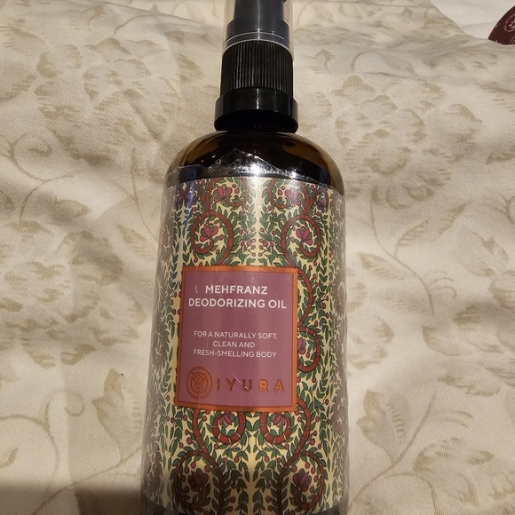 The Ayurveda Experience Mehfranz Deodorizing Oil 3.38 Fl Oz (100mg) - Picture 4 of 4